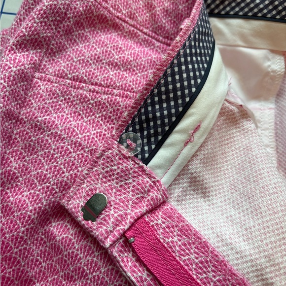 Rafaela Classic Weekend Pink Shell Print Bermuda Shorts – Size 16 - Picture 6 of 8